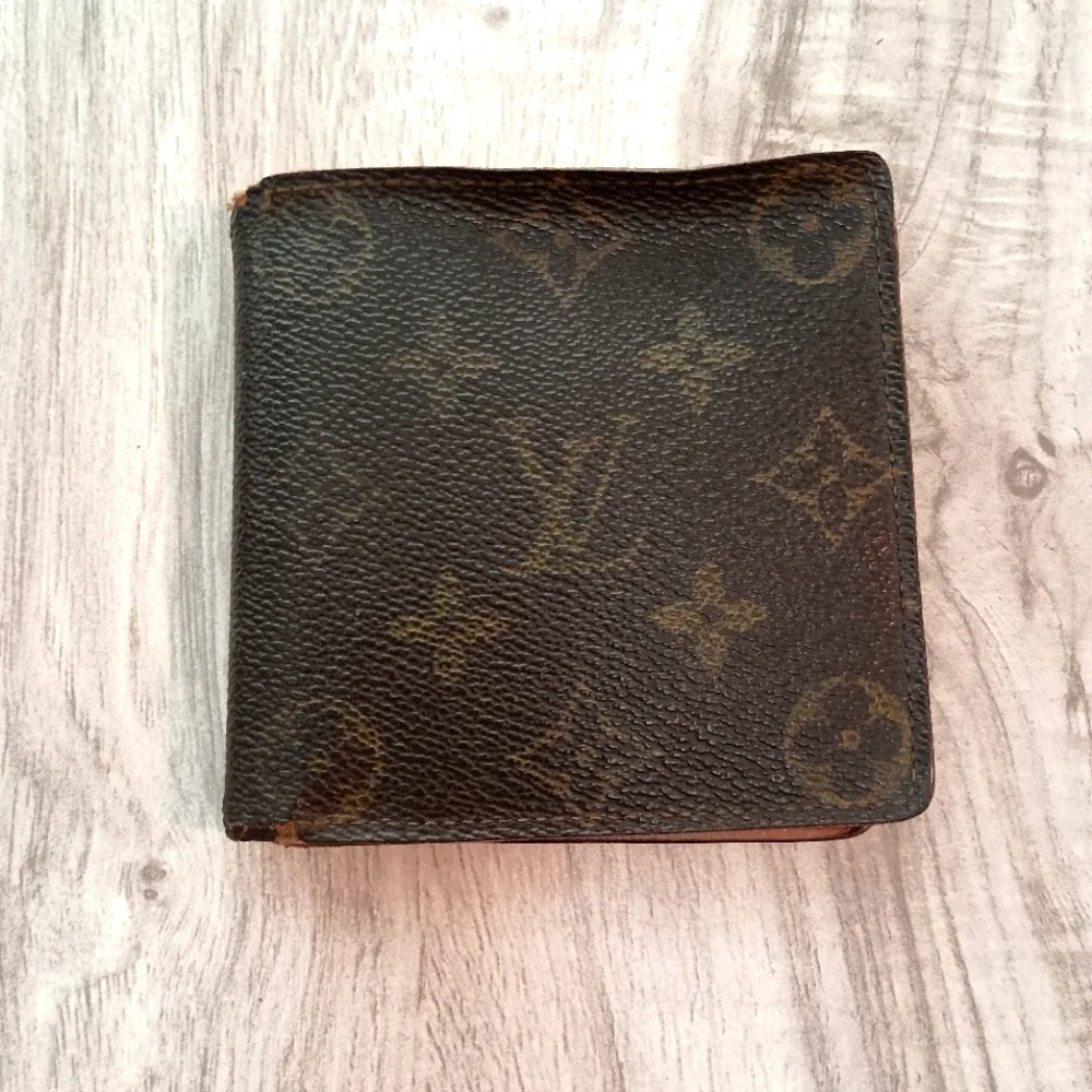 LOUIS VUITTON Monogram Porte Billet Carte Credit Marco